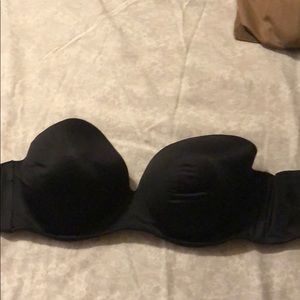 Black strapless cacique bra 38 H